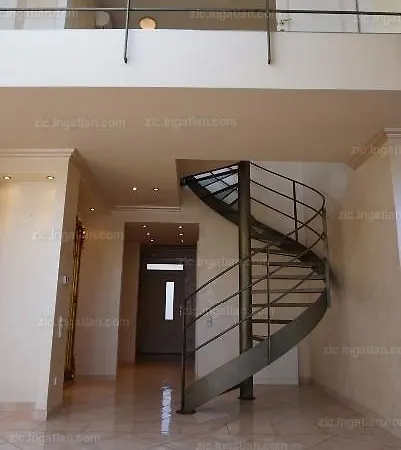 Bed and Breakfast Butterfly Penthouse *