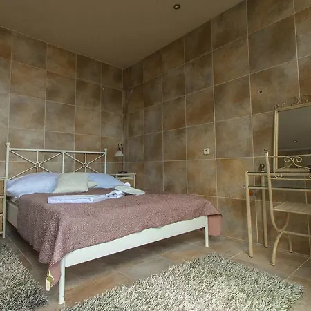 Bed & Breakfast Butterfly Penthouse Budapest